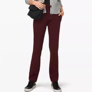 Lululemon Womens Pants On the Fly Pants Pull On Wrinkle Free  4 Burgundy Travel
